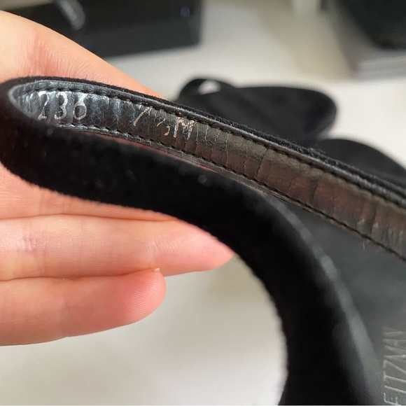 Stuart Weitzman NearlyNude Black Suede Heels Ankle Strap 7.5 3.25” heel - Picture 3 of 7